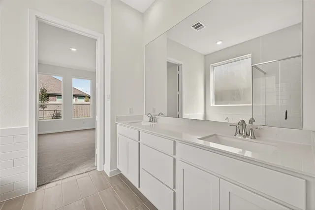 $3,300 | 2419 Hazel Berry Street, Manvel, TX 77578