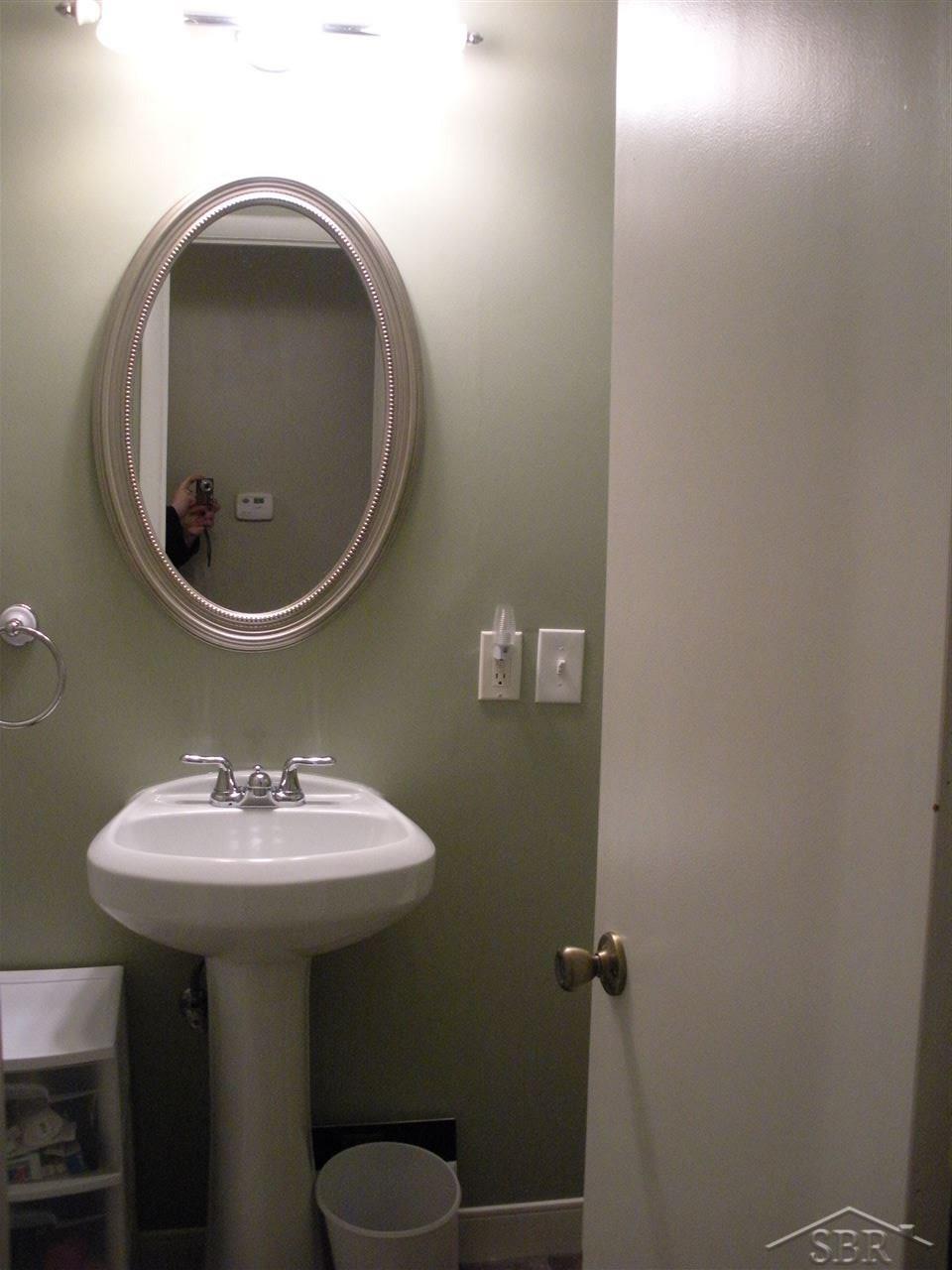 2870 Tatham Road Saginaw, MI 48601 - Photo 13 of 29 31336343-12.JPG