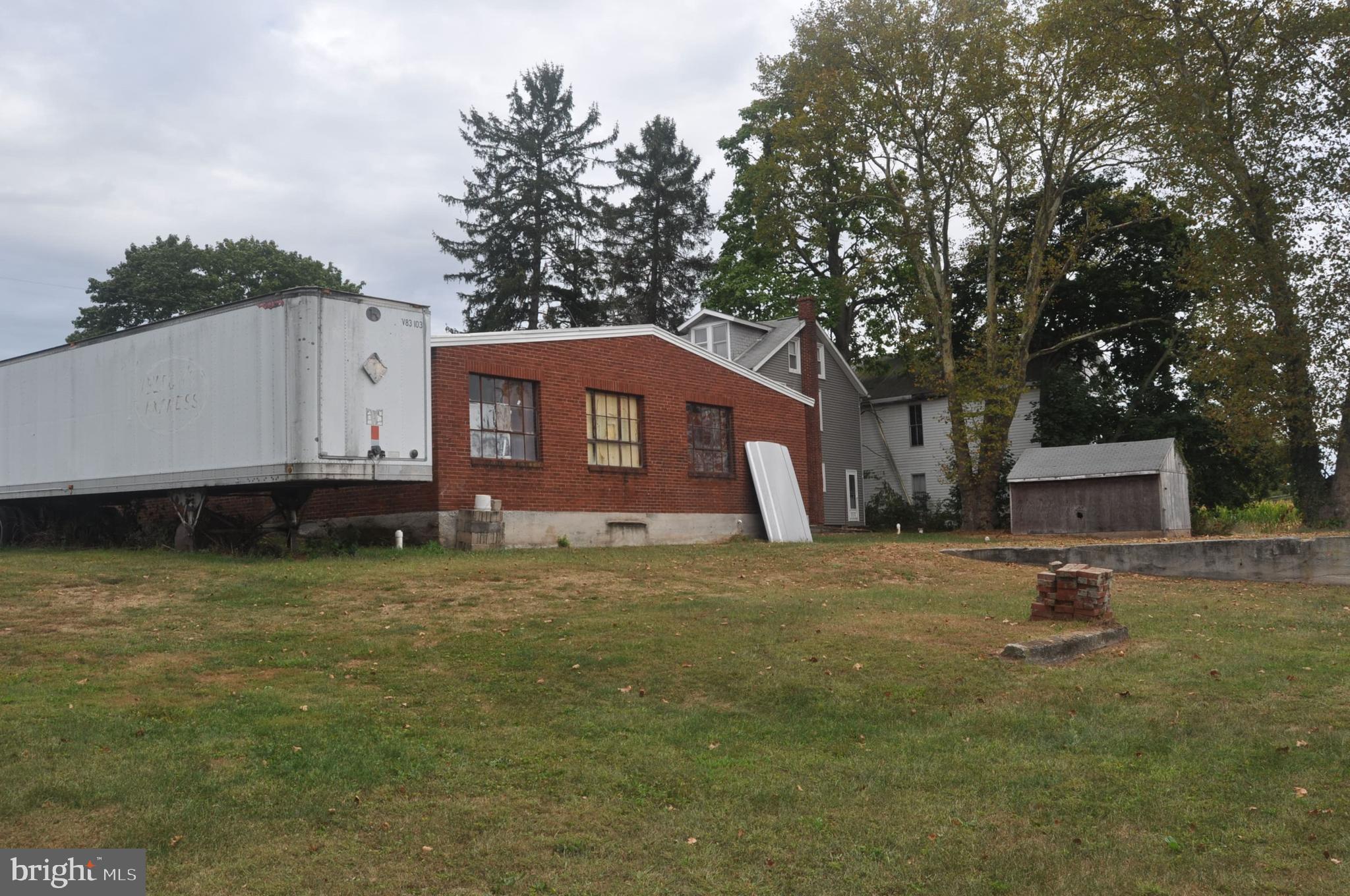 1496 Highway 25 Millersburg, PA 17061 - Photo 22 of 22 a house view with a garden space