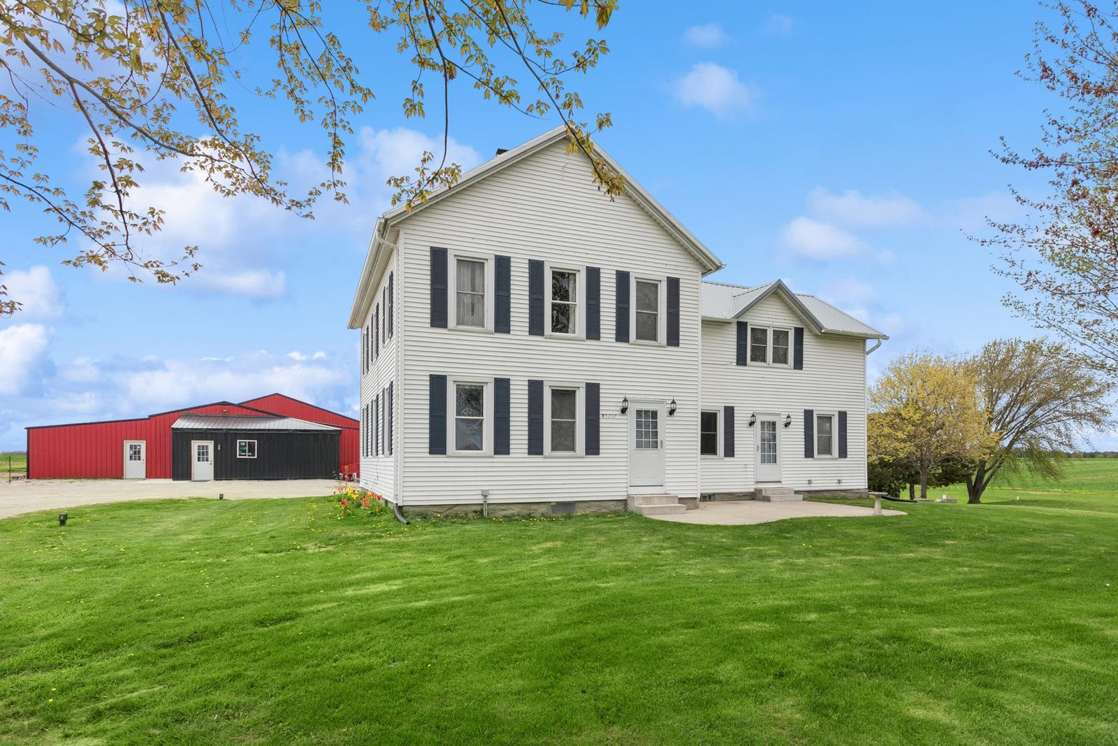 N5207 Lemke Road Chilton, WI 53014 - Photo 2 of 46