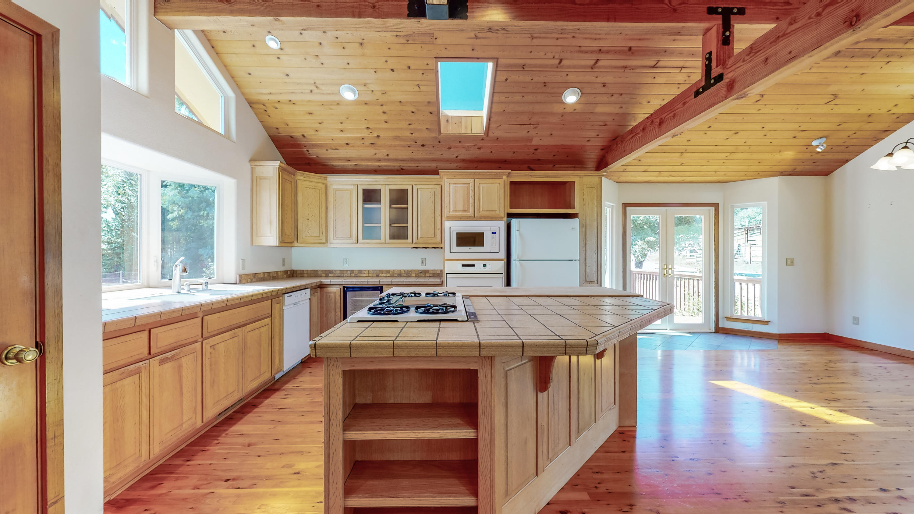 65 Lauren Glen Road Hydesville, CA 95547 - Photo 16 of 66 65 Lauren Glen Road-115