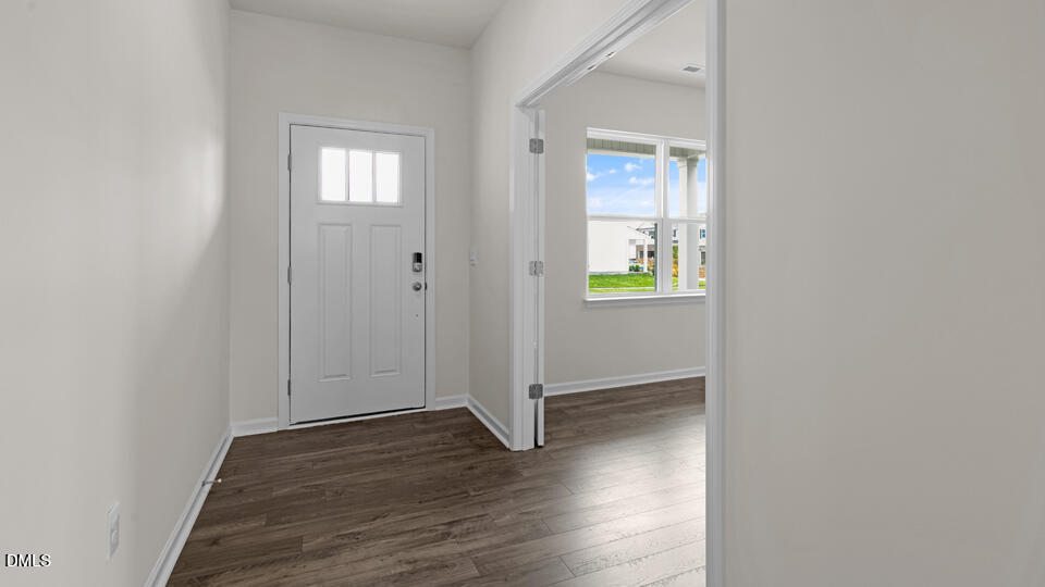 628 Ramo Grande Drive Rolesville, NC 27571 - Photo 2 of 37 Foyer