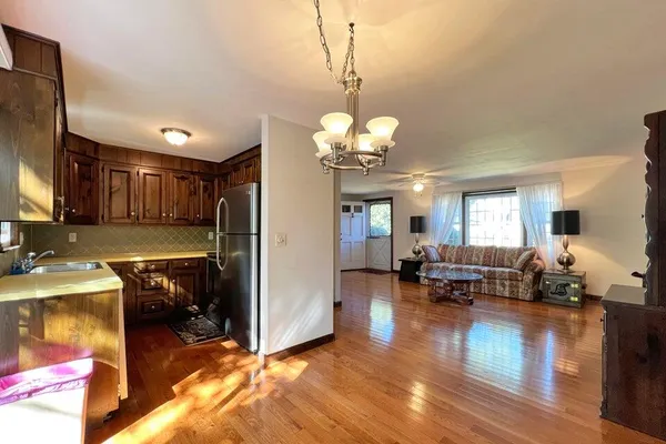 $2,950 | 58 Neptune Lane, South Yarmouth, MA 02664