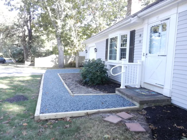 $2,950 | 58 Neptune Lane, South Yarmouth, MA 02664