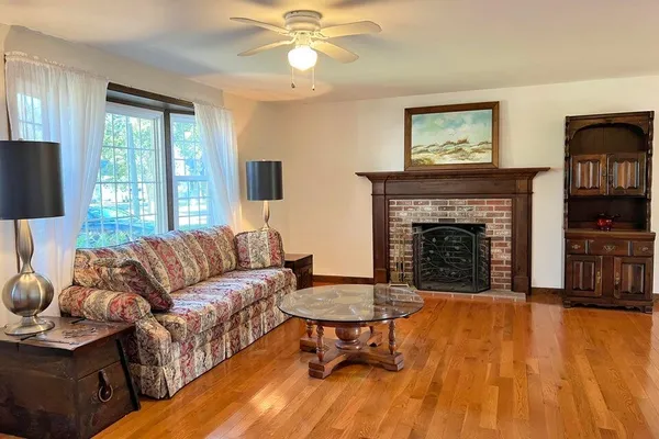 $2,950 | 58 Neptune Lane, South Yarmouth, MA 02664