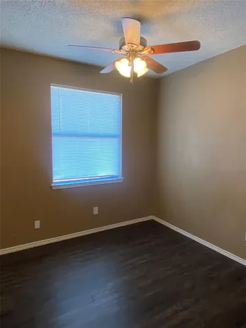 $1,850 | 1133 Southpointe Drive, DeSoto, TX 75115