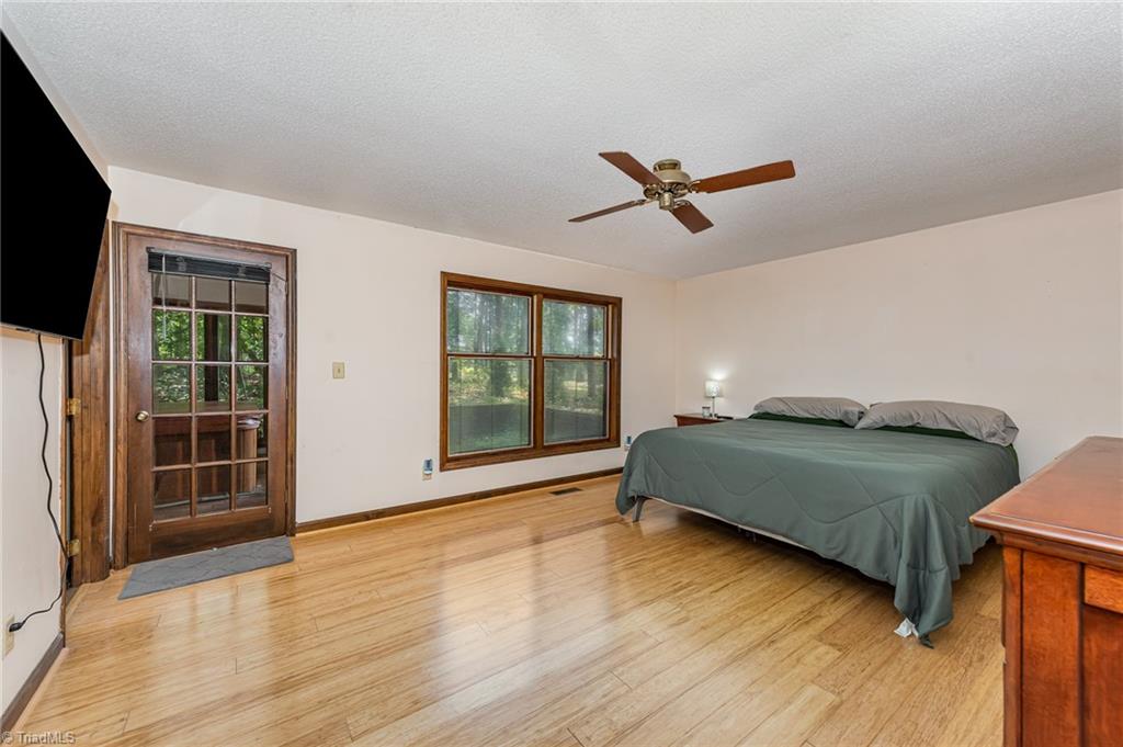 5435 Bunch Road Summerfield, NC 27358 - Photo 13 of 27