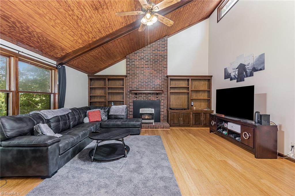 5435 Bunch Road Summerfield, NC 27358 - Photo 3 of 27