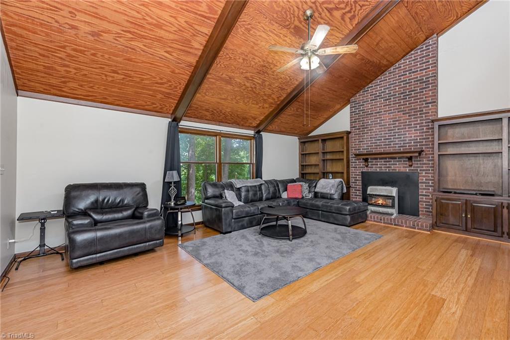 5435 Bunch Road Summerfield, NC 27358 - Photo 4 of 27