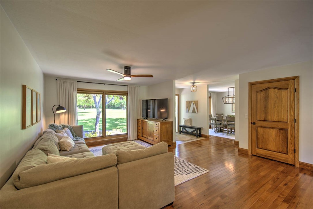 635 West Hickory Point Road Forsyth, IL 62535 - Photo 11 of 40