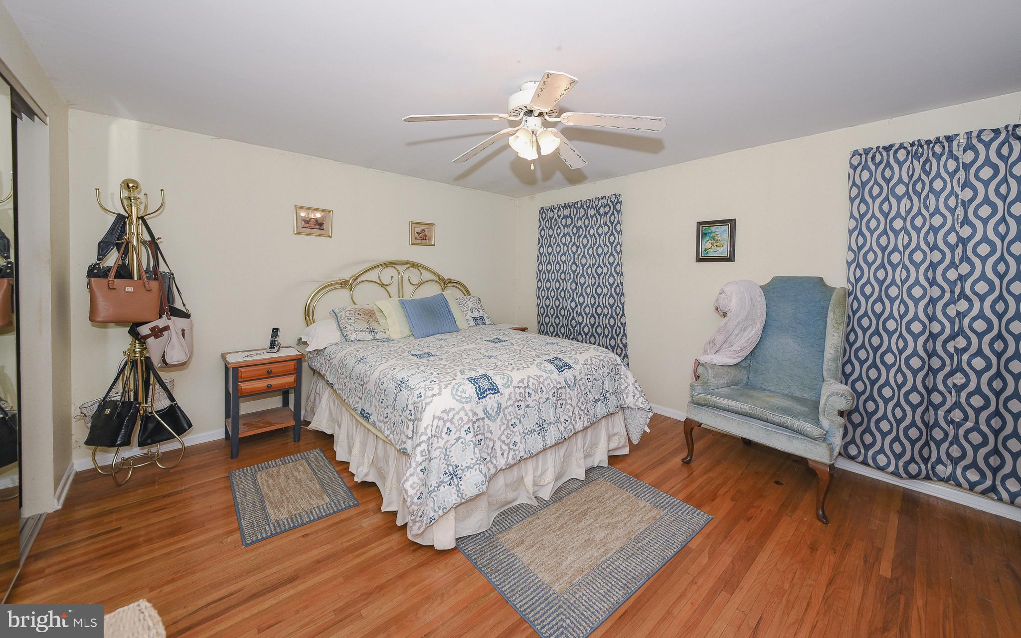 815 Rennard Circle Philadelphia, PA 19116 - Photo 13 of 22 Gallery Image 13