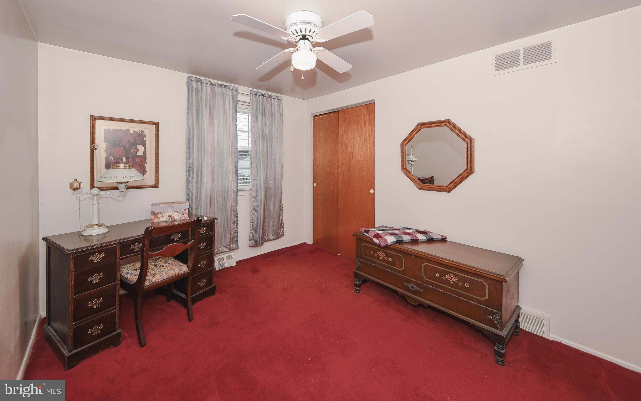 815 Rennard Circle Philadelphia, PA 19116 - Photo 17 of 22 Gallery Image 17