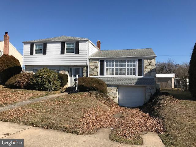 815 Rennard Circle Philadelphia, PA 19116 - Photo 3 of 22 Gallery Image 3