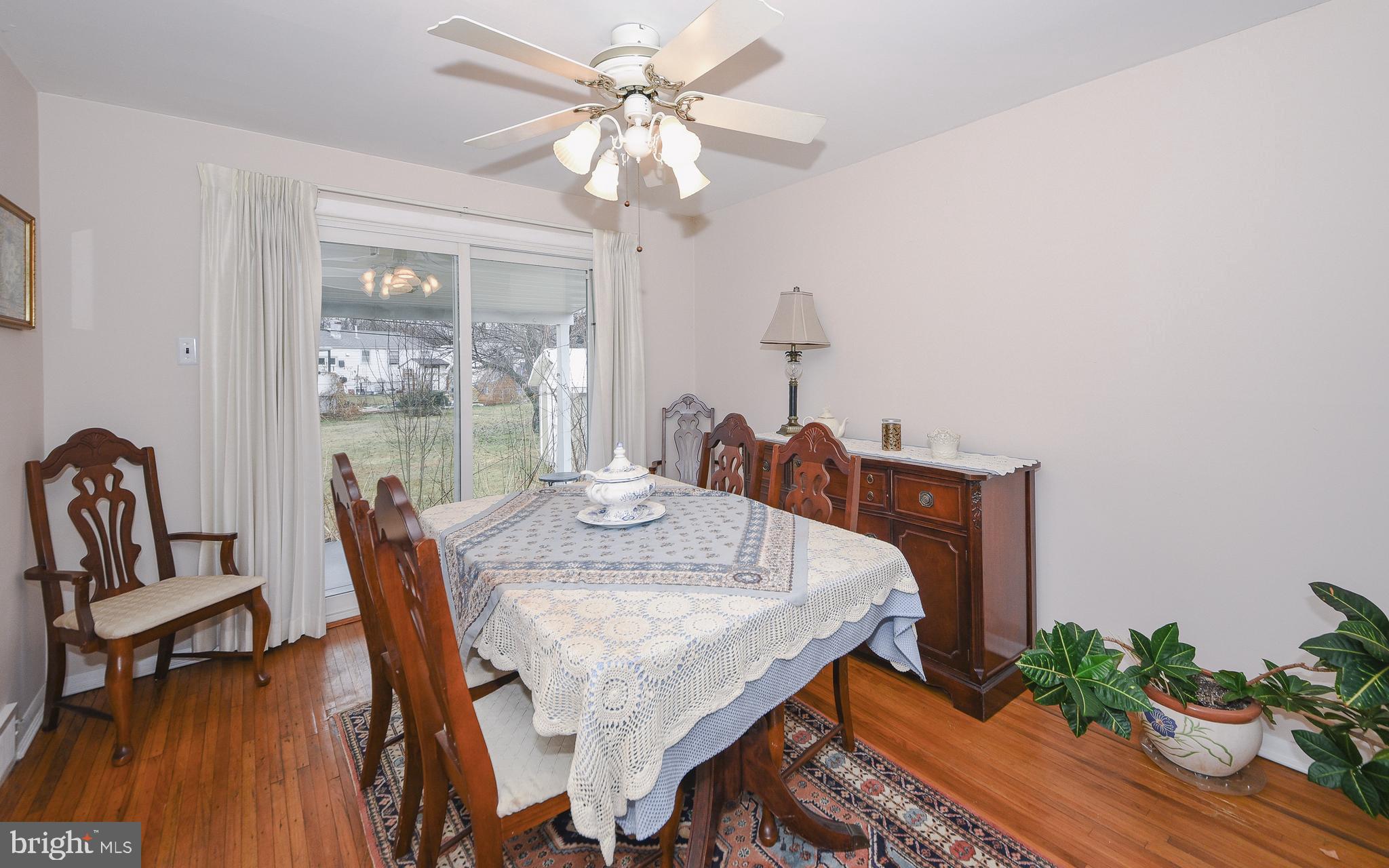 815 Rennard Circle Philadelphia, PA 19116 - Photo 8 of 22 Gallery Image 8