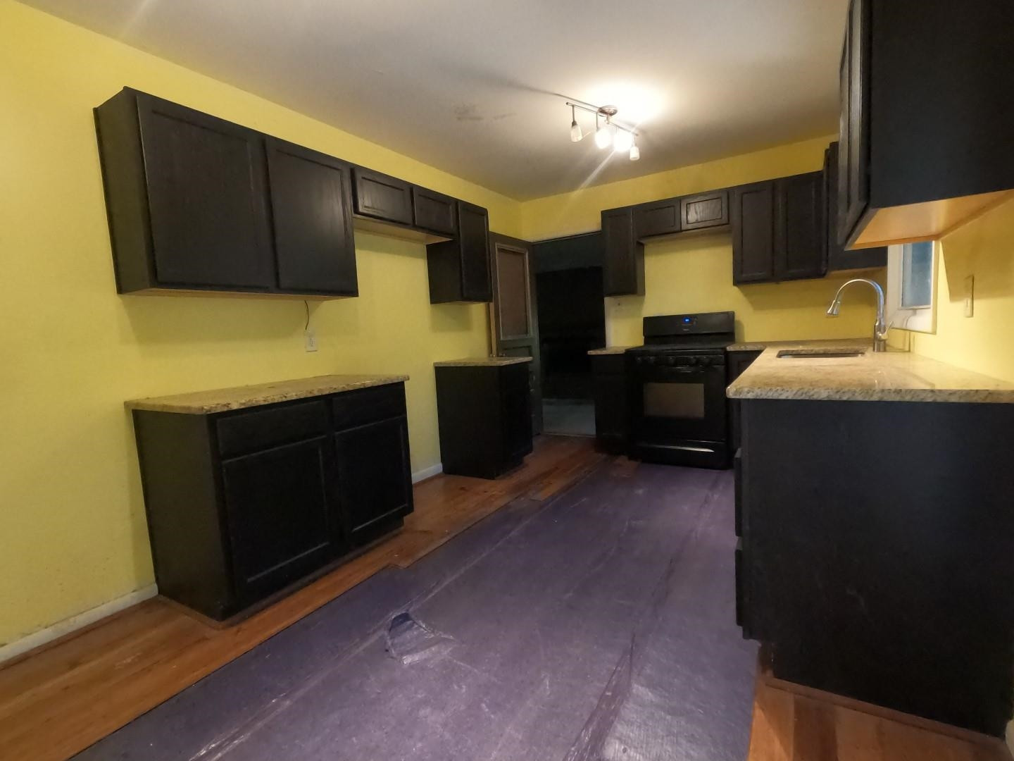201 Gary Road Carrboro, NC 27510 - Photo 3 of 39 Photo 3
