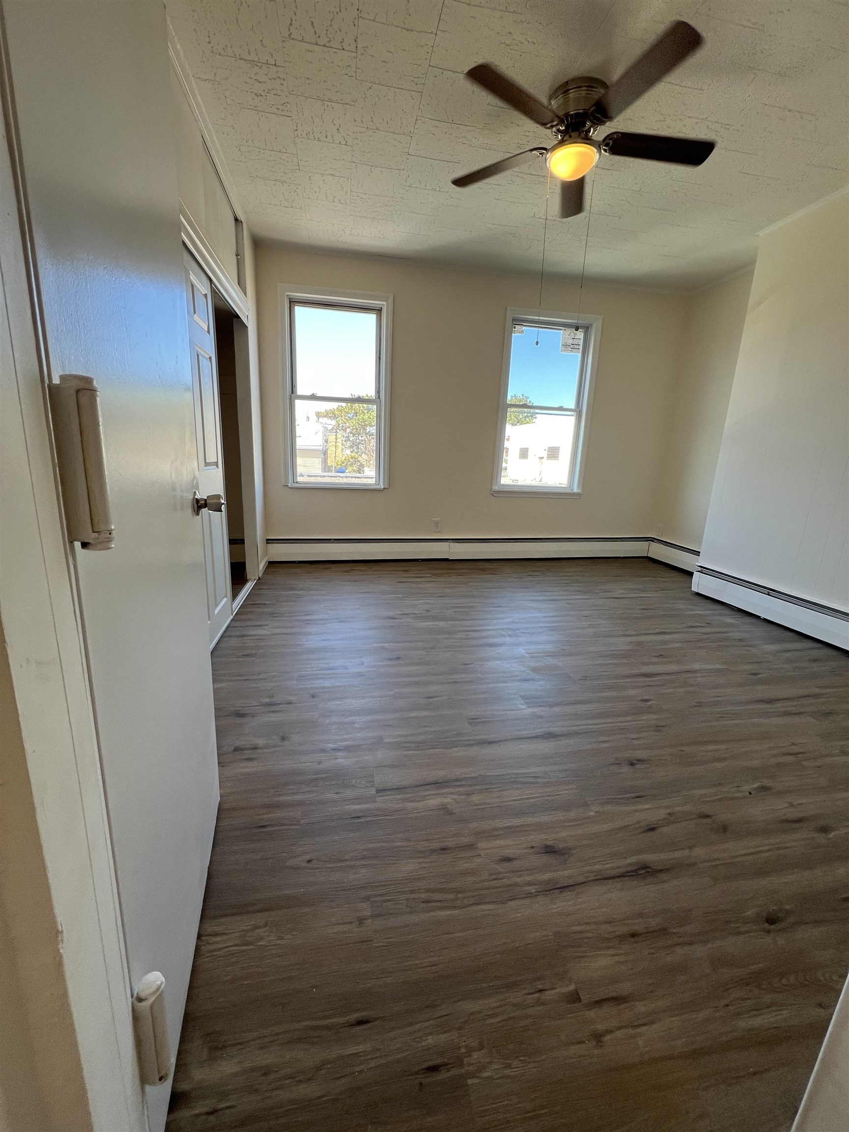 618 Broadway, Unit 5 Bayonne, NJ 07002 - Photo 5 of 9