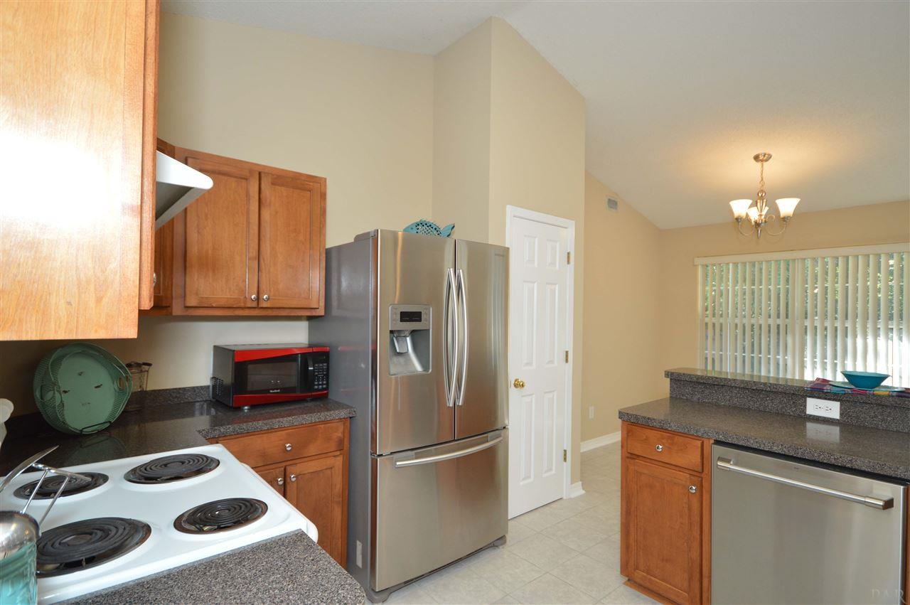 7085 Woodside Road Pensacola, FL 32526 - Photo 21 of 47 Gallery Image 21