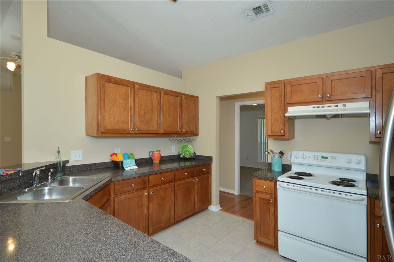 7085 Woodside Road Pensacola, FL 32526 - Photo 25 of 47 Gallery Image 25