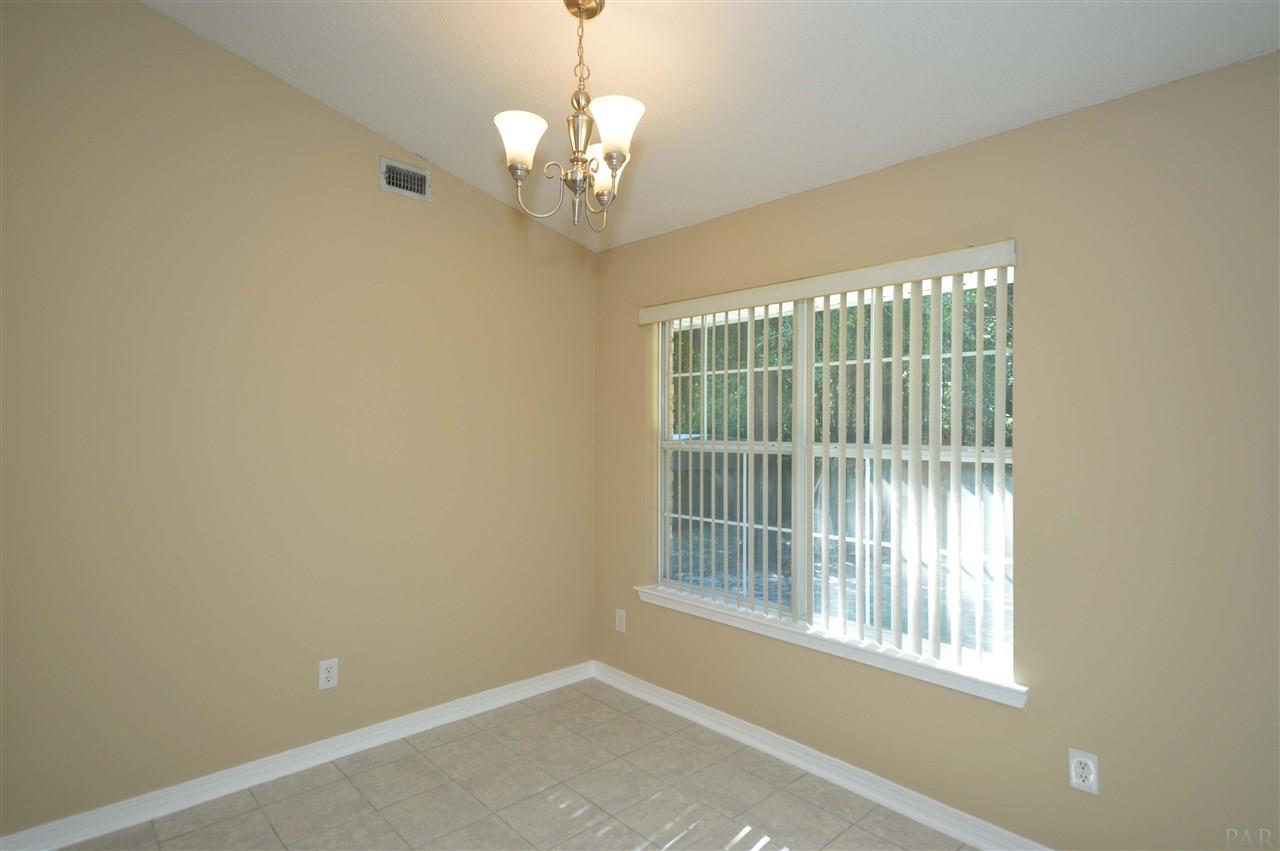 7085 Woodside Road Pensacola, FL 32526 - Photo 36 of 47 Gallery Image 36
