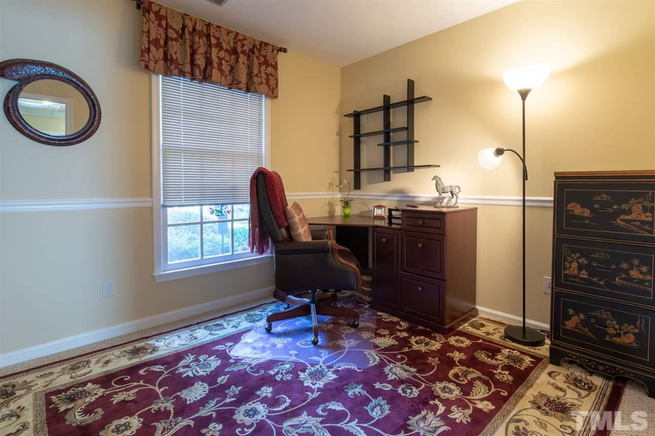 12100 Queensbridge Court Raleigh, NC 27613 - Photo 17 of 21
