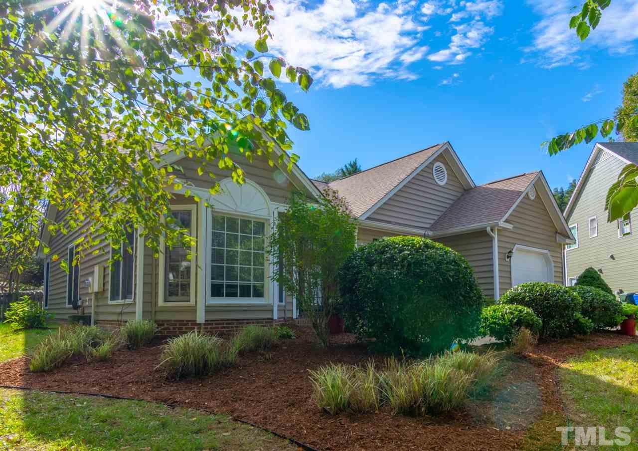 12100 Queensbridge Court Raleigh, NC 27613 - Photo 3 of 21