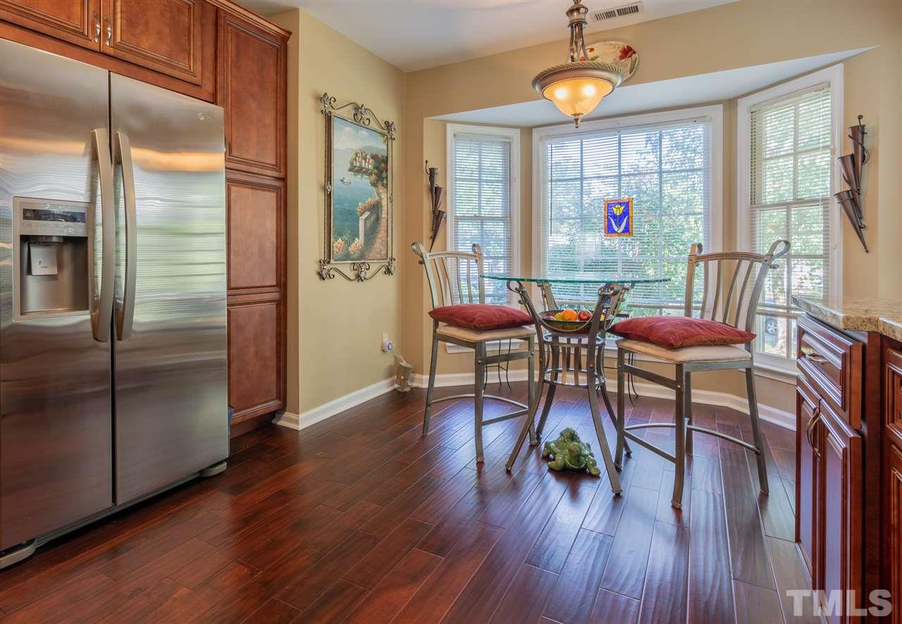 12100 Queensbridge Court Raleigh, NC 27613 - Photo 5 of 21