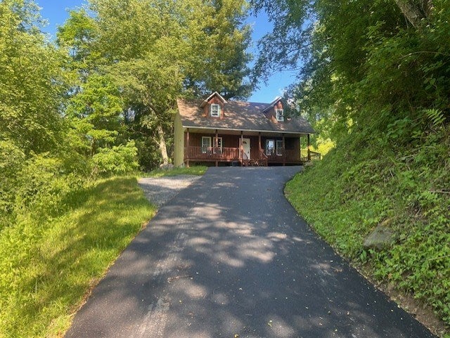 3820 Witten Valley Road Tazewell, VA 24651 - Photo 3 of 23 Gallery Image 3