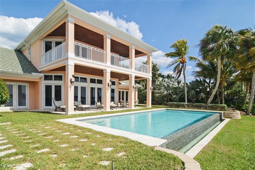 27 West High Point Road Stuart, FL 34996 - Photo 1 of 36