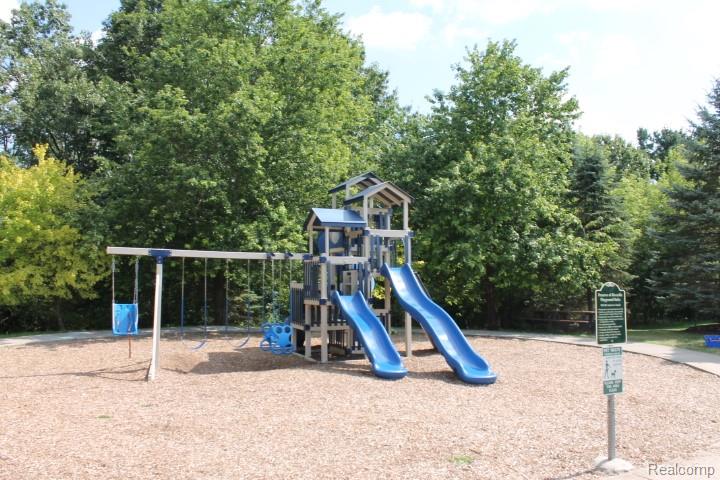 441 Otter Run Road Holly, MI 48442 - Photo 33 of 34 Gallery Image 33