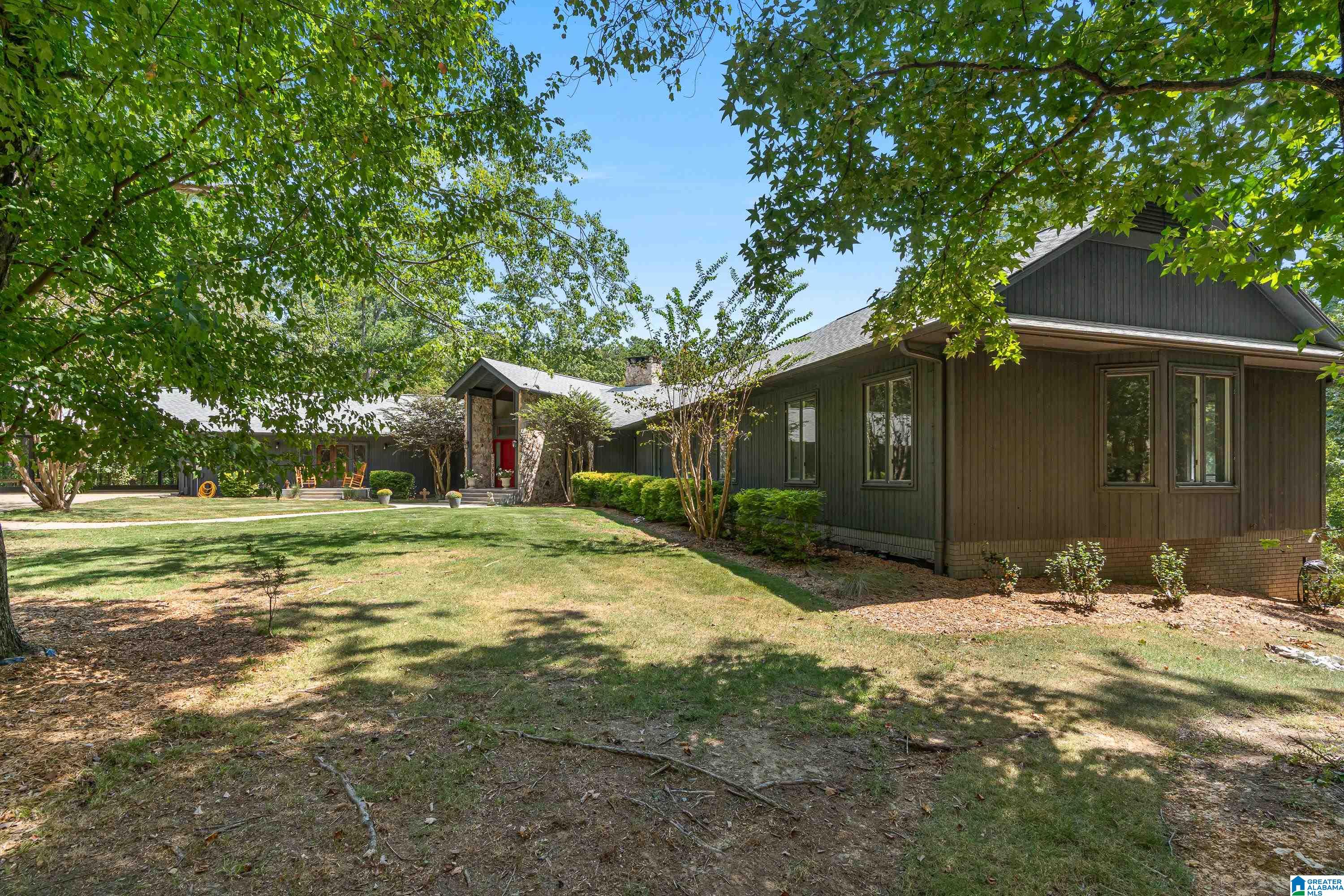 9215 Bear Creek Road Sterrett, AL 35147 - Photo 4 of 99
