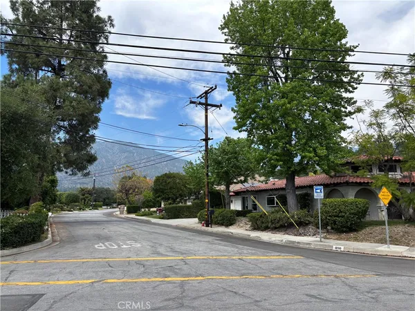 $3,200 | 130 East Sycamore Avenue, Arcadia, CA 91006