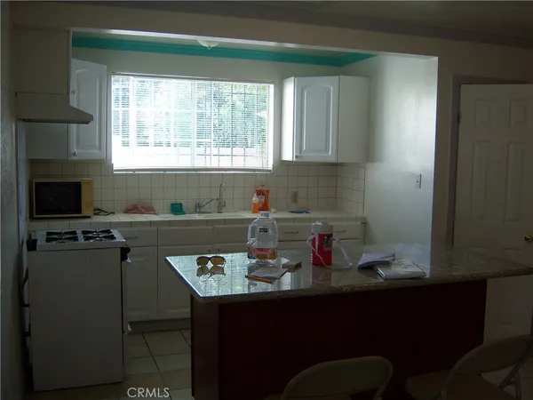 $3,200 | 130 East Sycamore Avenue, Arcadia, CA 91006