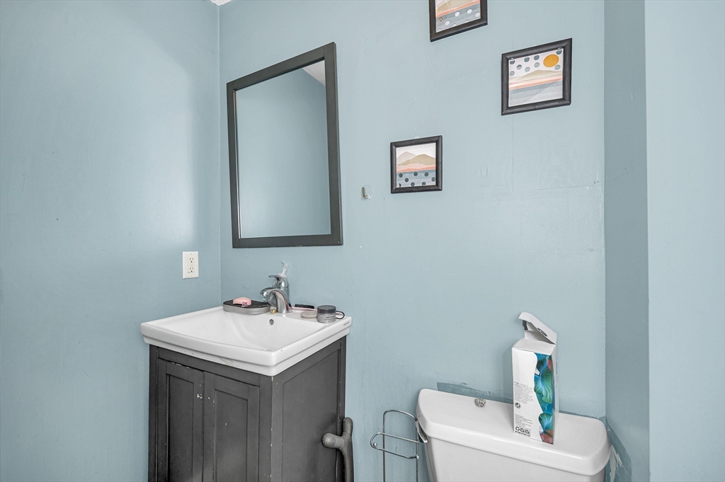 27-29 5th Street Lowell, MA 01850 - Photo 9 of 27