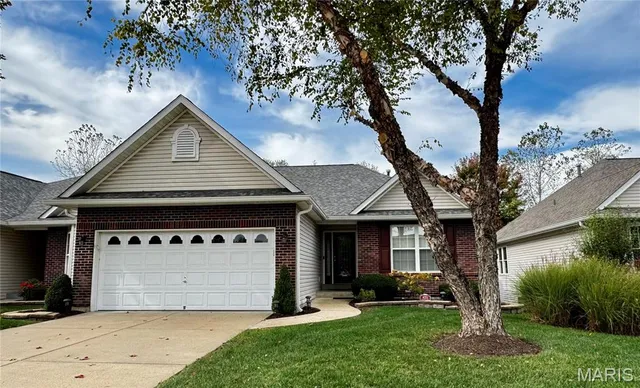 $347,500 | 421 Dames Park Drive, O'Fallon, MO 63366