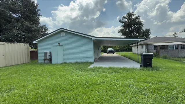 $139,900 | 207 Shadowbrook Lane, Laplace, LA 70068