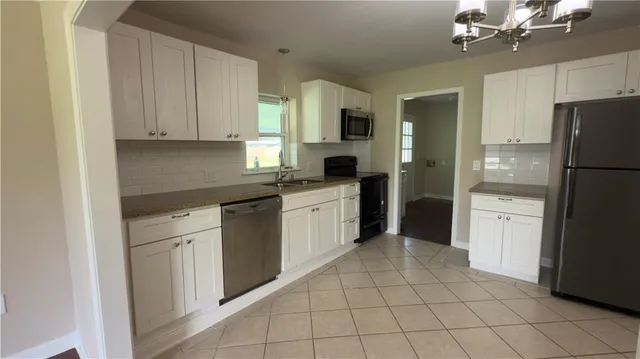 $139,900 | 207 Shadowbrook Lane, Laplace, LA 70068