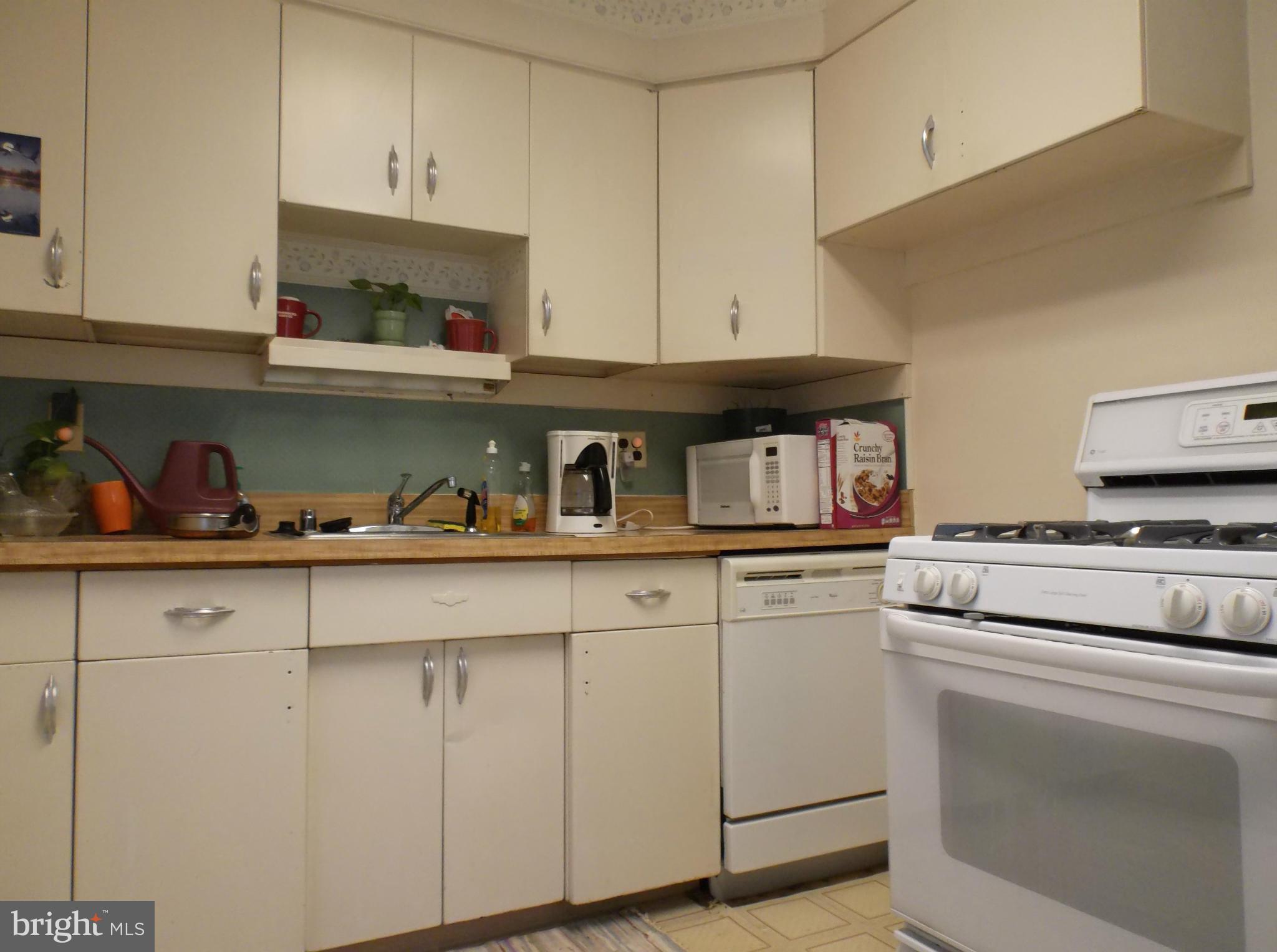 12109 Foley Street Silver Spring, MD 20902 - Photo 6 of 26 Kitchen