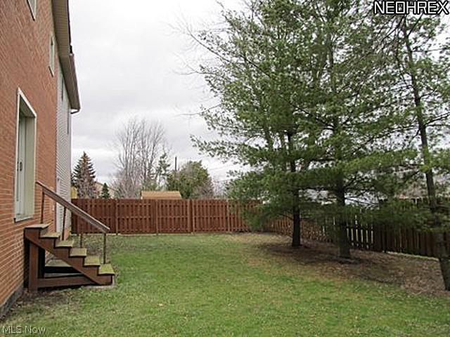 7233 Ward Road Cleveland, OH 44134 - Photo 15 of 17