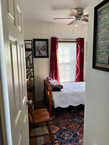 $45,000 | 3810 1st Street, Park City, IL 60085