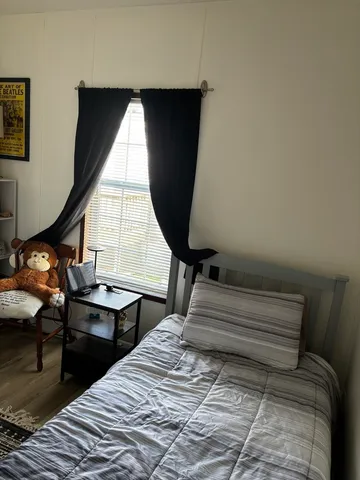 $45,000 | 3810 1st Street, Park City, IL 60085