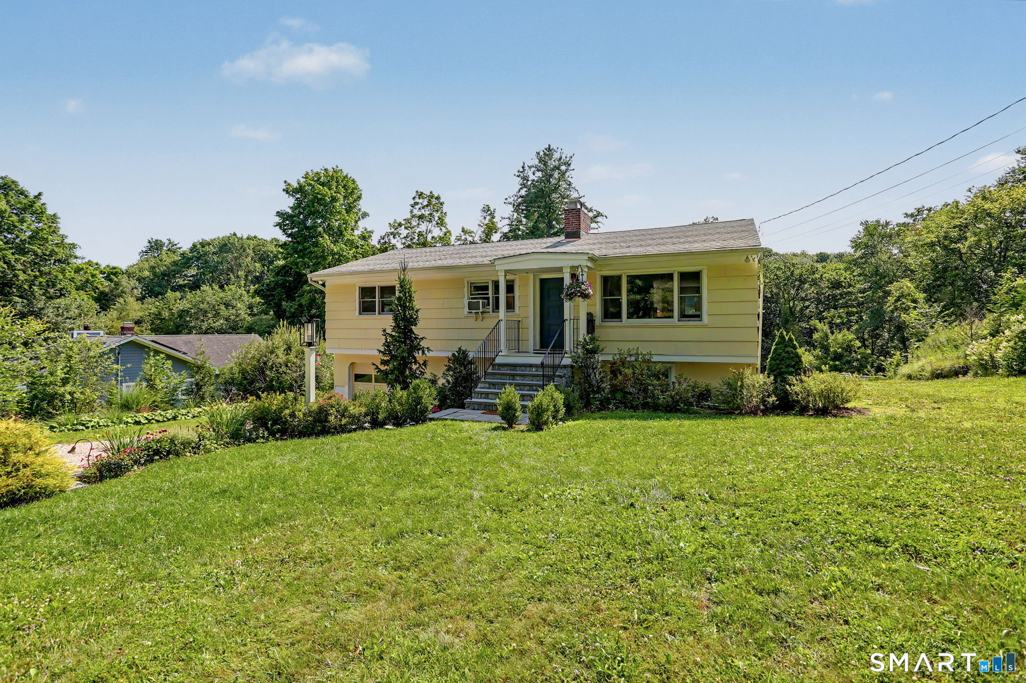 28 Juniper Road Newtown, CT 06470 - Photo 36 of 38
