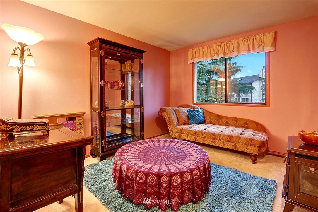 2218 Field Avenue Northeast Renton, WA 98059 - Photo 17 of 25 Gallery Image 17