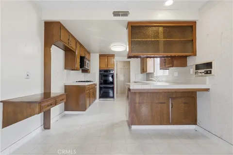 $1,149,000 | 841 West 25th Street, San Pedro, CA 90731