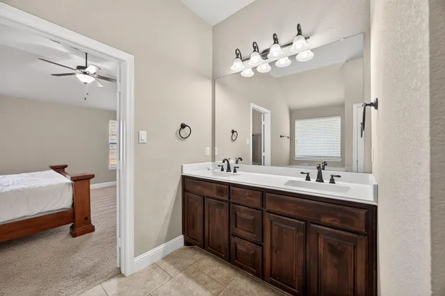 $400,000 | 676 Fossil Wood Drive, Saginaw, TX 76179