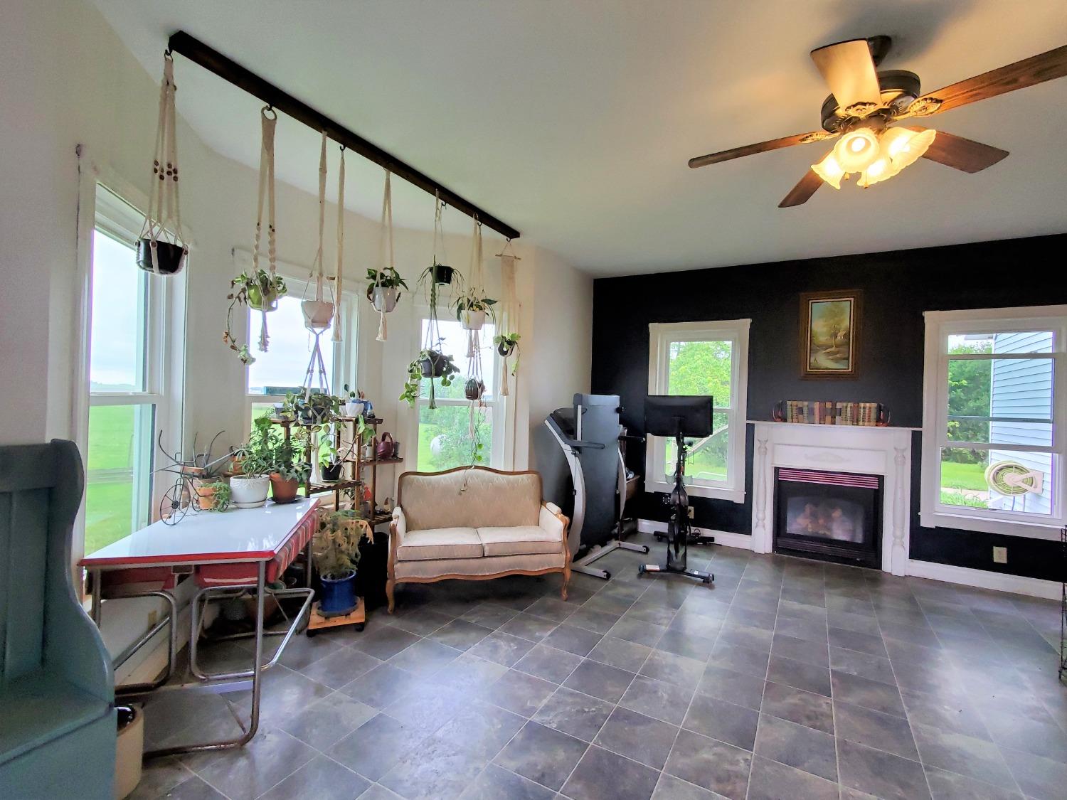 5849 West 100 South Rensselaer, IN 47978 - Photo 12 of 24 1500x1125