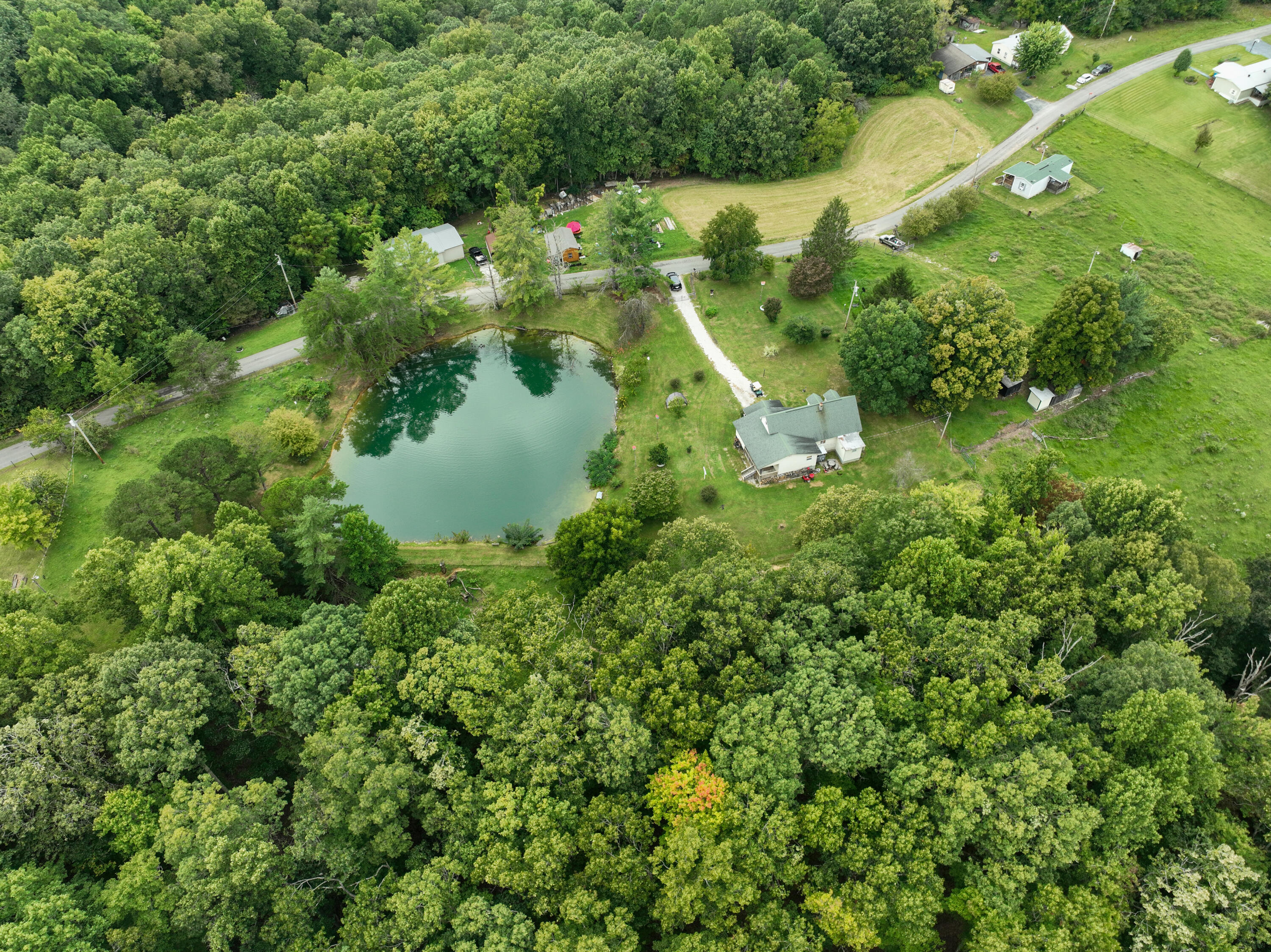 762 Jacks Ridge Road McKee, KY 40447 - Photo 47 of 109 DJI_0424