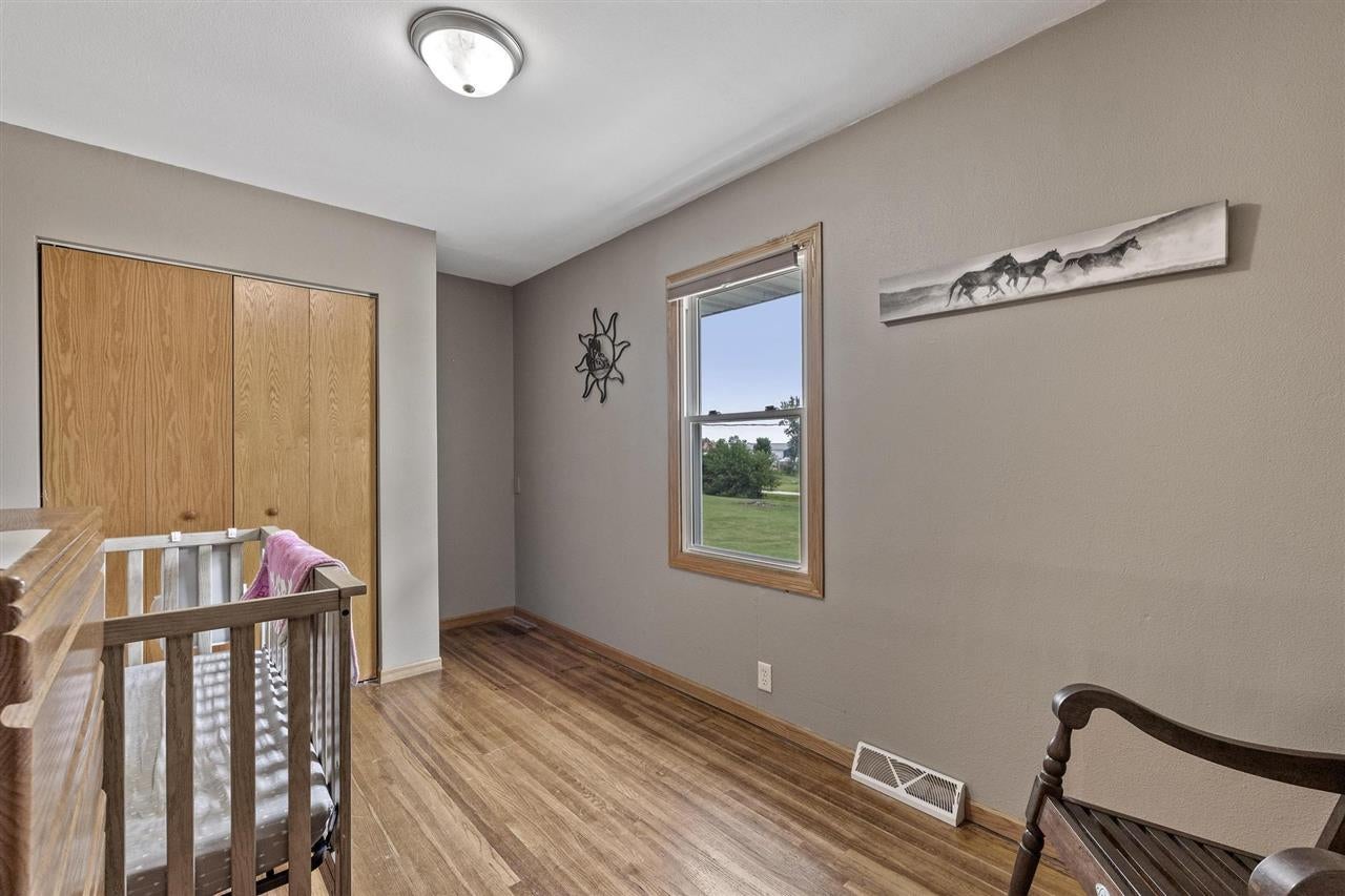 110 West Cemetery Road Fairfax, IA 52228 - Photo 17 of 23 Gallery Image 17