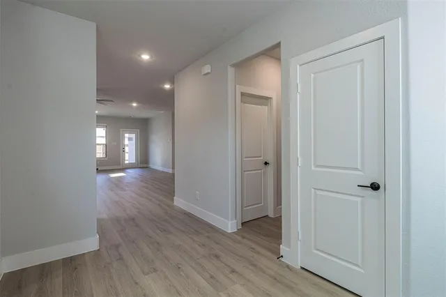 $2,800 | 2257 Vista Way, Waxahachie, TX 75165