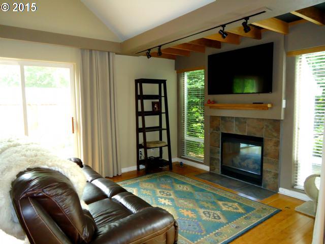 19800 Southwest Boones Ferry Road Tualatin, OR 97062 - Photo 3 of 12 Gallery Image 3