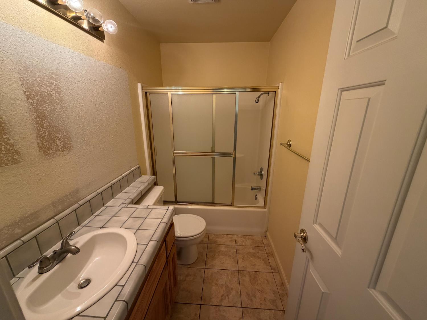 1544 Portola Valley Road Yuba City, CA 95993 - Photo 12 of 13